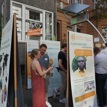 Ausstellung "Perspektiven auf die Weltbaustelle Ernährung"